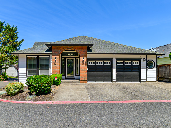 Photo of listing